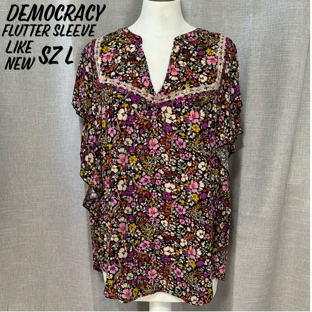 Like New Democracy Brand Flutter Sleeve Blouse-Sz L-Viscose Material-Purple/Pink